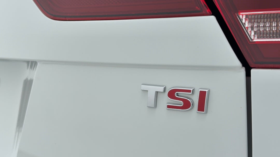 Badge (Boot Right Side)