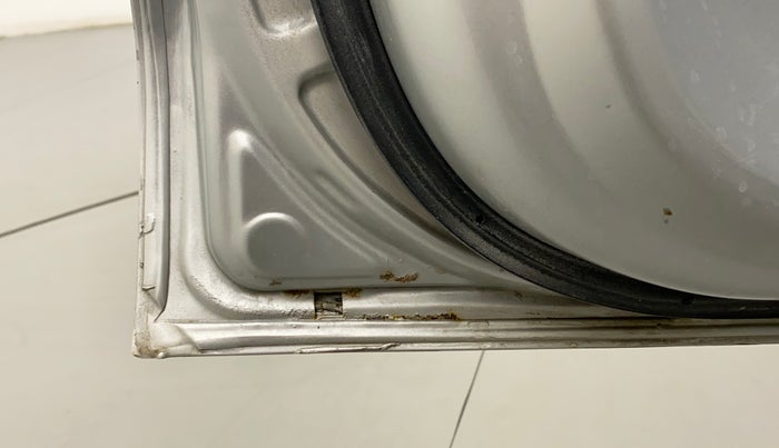 2019 Datsun Redi Go A, Petrol, Manual, 44,536 km, Front passenger door - Slight discoloration