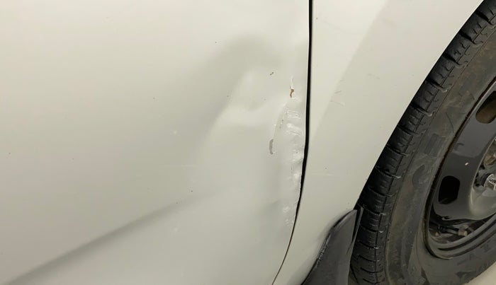 2019 Datsun Redi Go A, Petrol, Manual, 44,536 km, Driver-side door - Slightly rusted