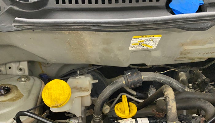 2019 Datsun Redi Go A, Petrol, Manual, 44,536 km, Firewall - Slight discoloration