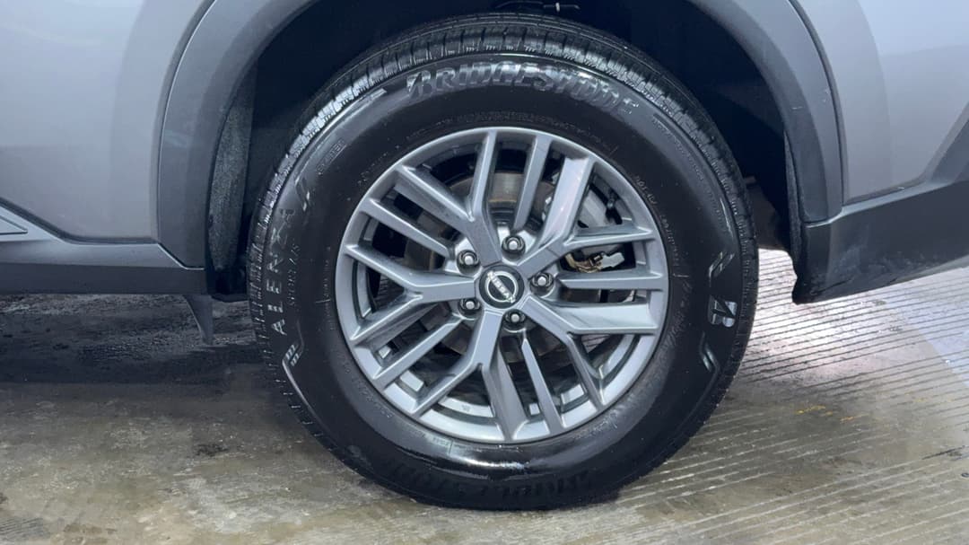 2024 Nissan X-trail St (4WD) 7 Seat, Automatic, 28804 km, Left Rear Wheel