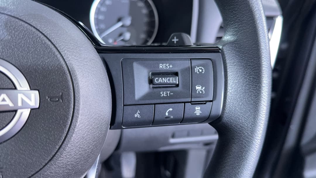 2024 Nissan X-trail St (4WD) 7 Seat, Automatic, 28804 km, Cruise Control