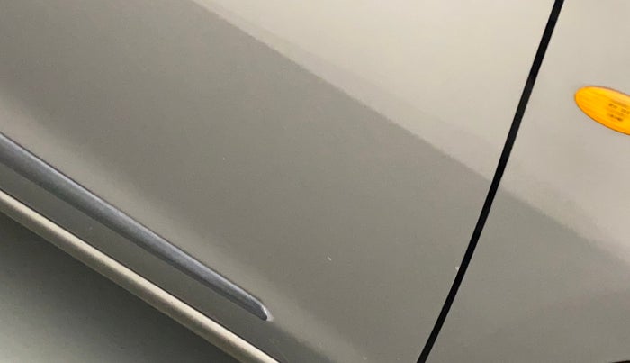 2018 Datsun Go Plus T, Petrol, Manual, 35,441 km, Driver-side door - Slightly dented