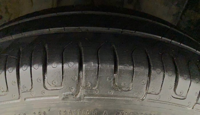 2018 Datsun Go Plus T, Petrol, Manual, 35,561 km, Left Rear Tyre Tread