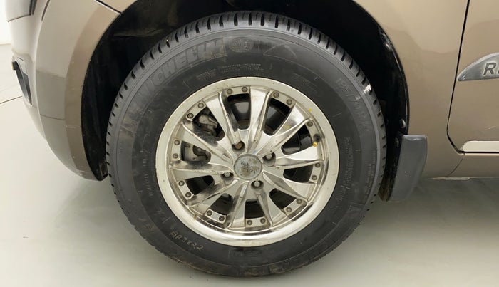 2012 Maruti Ritz VXI, Petrol, Manual, 54,036 km, Left Front Wheel