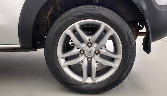 2019 Renault TRIBER 1.0 RXZ, Petrol, Manual, 28,342 km, Left Rear Wheel