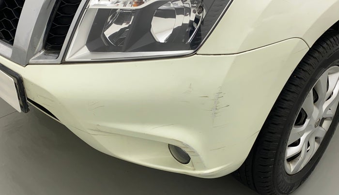 2014 Nissan Terrano XL (P), Petrol, Manual, 56,553 km, Front bumper - Minor scratches