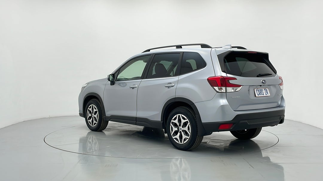 Left Back Diagonal (45- Degree) View