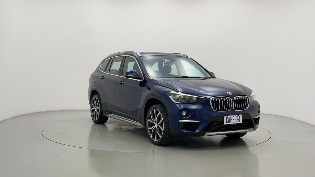 Right Front Diagonal (45- Degree) View