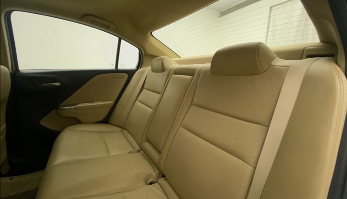 2015 Honda City 1.5L I-VTEC VX CVT, Petrol, Automatic, 41,387 km, Right Side Rear Door Cabin