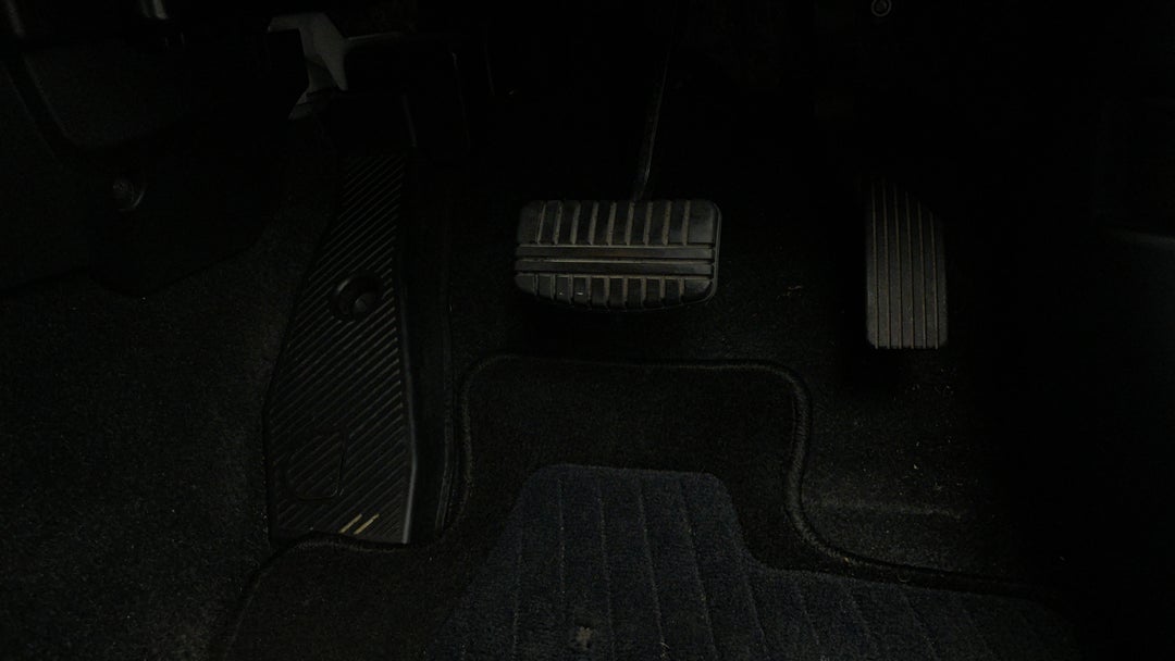 2020 Mitsubishi ASX Ls (2WD), Automatic, 40926 km, Pedals and Footmat