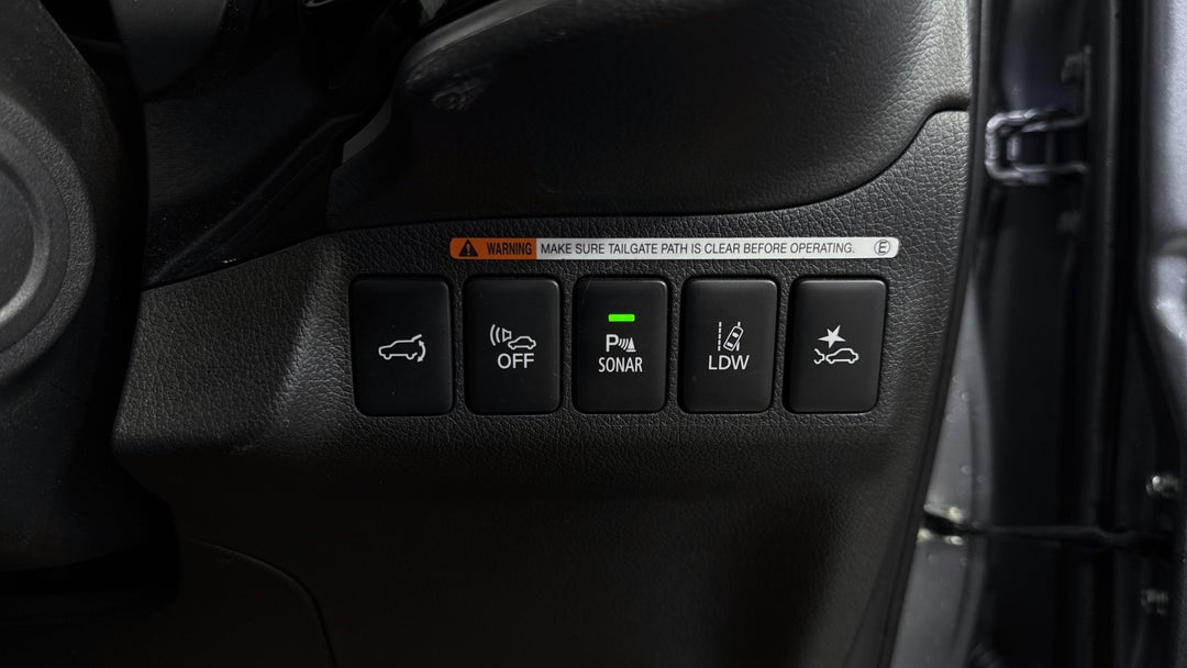 2020 Mitsubishi Outlander Phev Exceed 5 Seat (AWD), Automatic, 84513 km, Utility Switches/Buttons