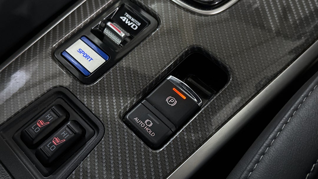 2020 Mitsubishi Outlander Phev Exceed 5 Seat (AWD), Automatic, 84513 km, Handbrake