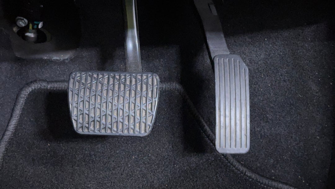 Pedals and Footmat