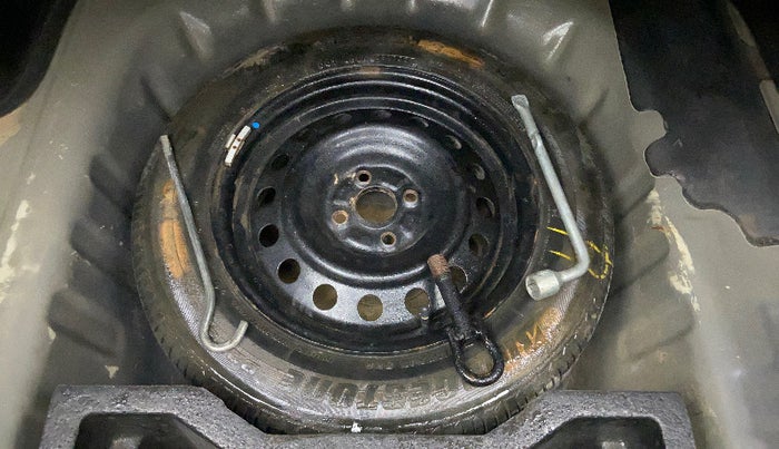 2019 Maruti Ciaz DELTA 1.5 SHVS MT PETROL, Petrol, Manual, 78,358 km, Dicky (Boot door) - Jack missing