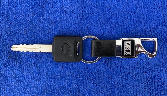2018 Nissan Micra Active XL, CNG, Manual, 71,558 km, Key Close Up