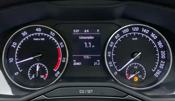 2018 Skoda Superb 1.8 TSI STYLE AT, Petrol, Automatic, 20,330 km, Odometer Image
