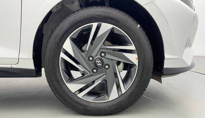 2020 Hyundai NEW I20 Asta 1.0 GDI Turbo IMT, Petrol, Manual, 6,107 km, Right Front Wheel