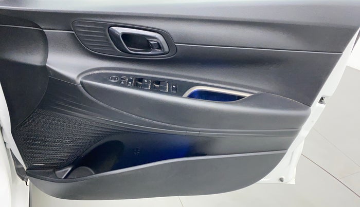 2020 Hyundai NEW I20 Asta 1.0 GDI Turbo IMT, Petrol, Manual, 6,107 km, Driver Side Door Panels Control