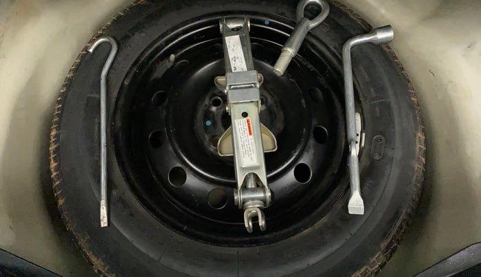 2012 Maruti Swift VXI, Petrol, Manual, 90,662 km, Spare Tyre