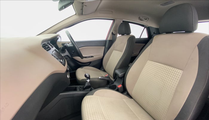 2019 Hyundai Elite i20 ASTA 1.2 (O), Petrol, Manual, 38,670 km, Right Side Front Door Cabin
