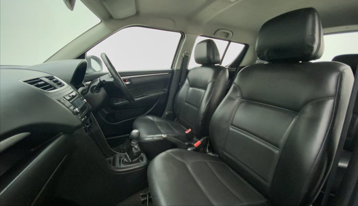 2015 Maruti Swift VXI, Petrol, Manual, 45,033 km, Right Side Front Door Cabin