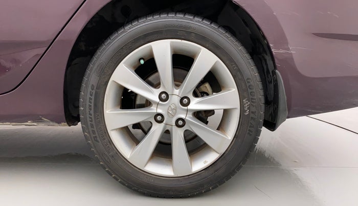 2012 Hyundai Verna FLUIDIC 1.6 VTVT SX, Petrol, Manual, 74,302 km, Left Rear Wheel
