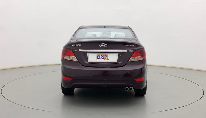 2012 Hyundai Verna FLUIDIC 1.6 VTVT SX, Petrol, Manual, 74,302 km, Back/Rear