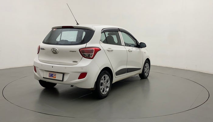 2016 Hyundai Grand i10 MAGNA AT 1.2 KAPPA VTVT, Petrol, Automatic, 48,285 km, Right Back Diagonal