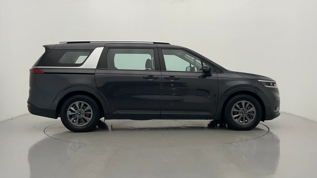 2023 Kia Carnival S, Automatic, 51246 km, Right Side View