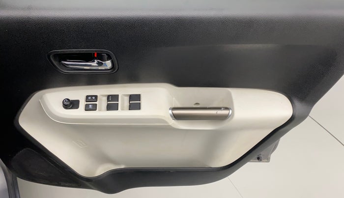 2017 Maruti IGNIS DELTA 1.2 AMT, Petrol, Automatic, 45,236 km, Driver Side Door Panels Control