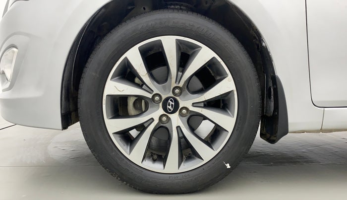 2016 Hyundai Verna FLUIDIC 1.6 SX VTVT, Petrol, Manual, 34,697 km, Left Front Wheel