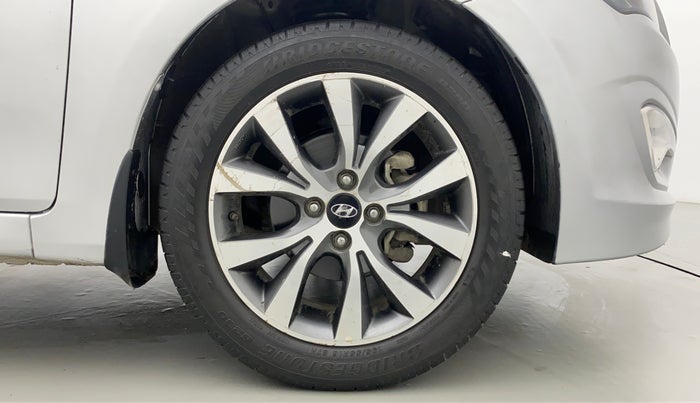 2016 Hyundai Verna FLUIDIC 1.6 SX VTVT, Petrol, Manual, 34,697 km, Right Front Wheel
