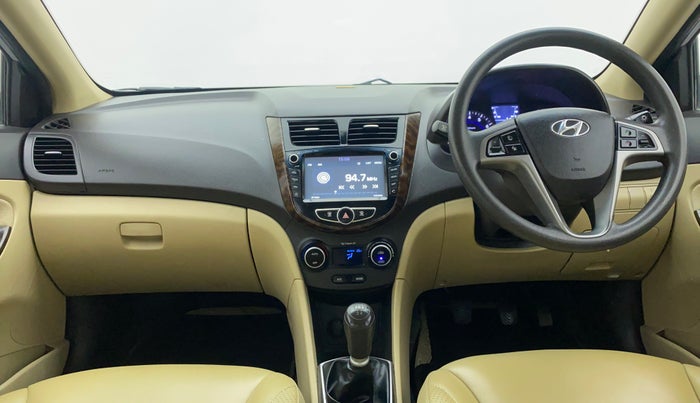 2016 Hyundai Verna FLUIDIC 1.6 SX VTVT, Petrol, Manual, 34,697 km, Dashboard