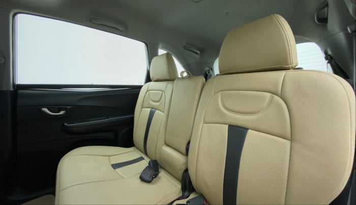 2017 Honda BR-V 1.5 i-VTEC V CVT, Petrol, Automatic, 98,867 km, Right Side Rear Door Cabin