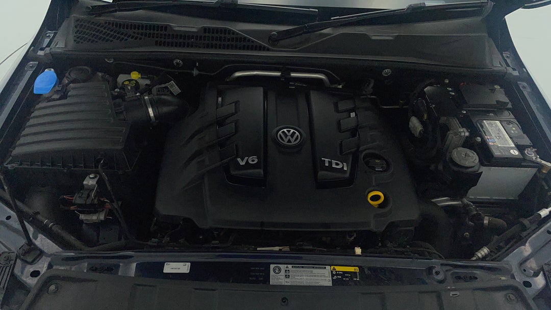 Open Bonnet (Engine)