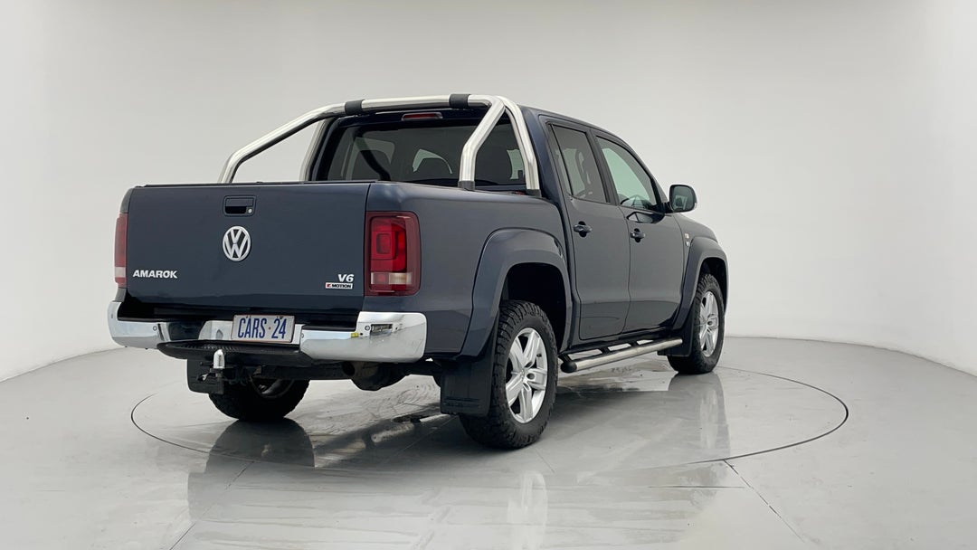 Right Back Diagonal (45- Degree) View