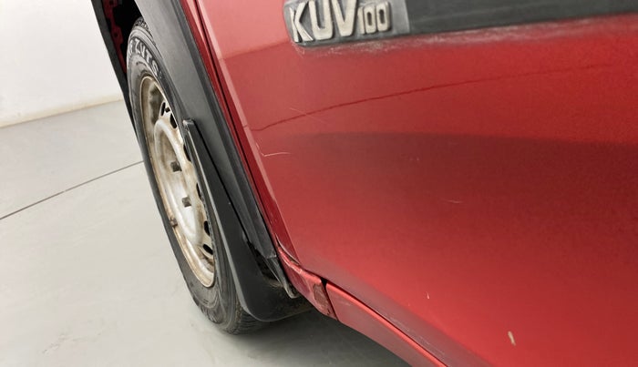 2017 Mahindra KUV 100 NXT K2 P 6 STR, Petrol, Manual, 38,447 km, Front passenger door - Slightly dented