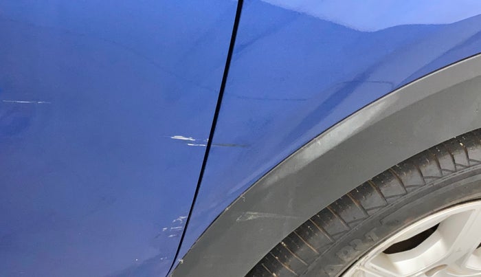 2019 Renault TRIBER RXZ, Petrol, Manual, 37,417 km, Right fender - Minor scratches
