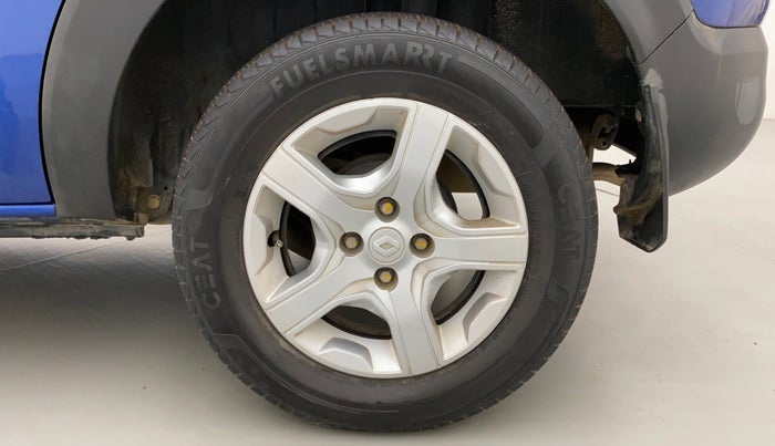 2019 Renault TRIBER RXZ, Petrol, Manual, 37,417 km, Left Rear Wheel