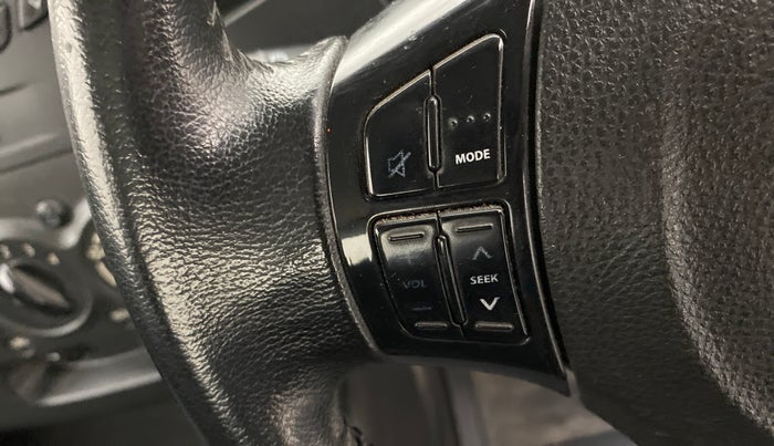 2013 Maruti Wagon R Stingray VXI, Petrol, Manual, 55,041 km, Steering wheel - Sound system control not functional