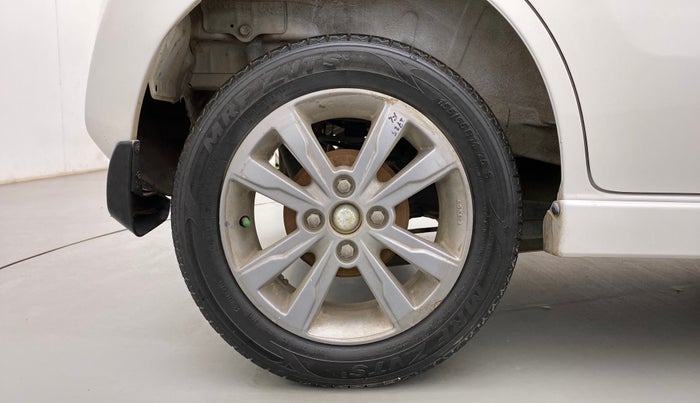 2013 Maruti Wagon R Stingray VXI, Petrol, Manual, 55,041 km, Right Rear Wheel