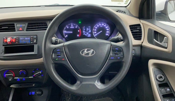 2015 Hyundai Elite i20 MAGNA 1.4 CRDI, Diesel, Manual, 38,785 km, Steering Wheel Close Up