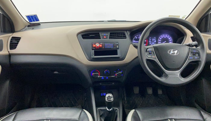 2015 Hyundai Elite i20 MAGNA 1.4 CRDI, Diesel, Manual, 38,785 km, Dashboard