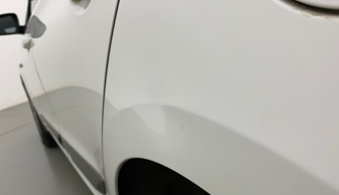 2015 Hyundai Elite i20 MAGNA 1.4 CRDI, Diesel, Manual, 38,785 km, Left quarter panel - Slightly dented