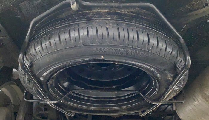 2019 Maruti XL6 ALPHA SHVS  MT, Petrol, Manual, 18,204 km, Spare Tyre