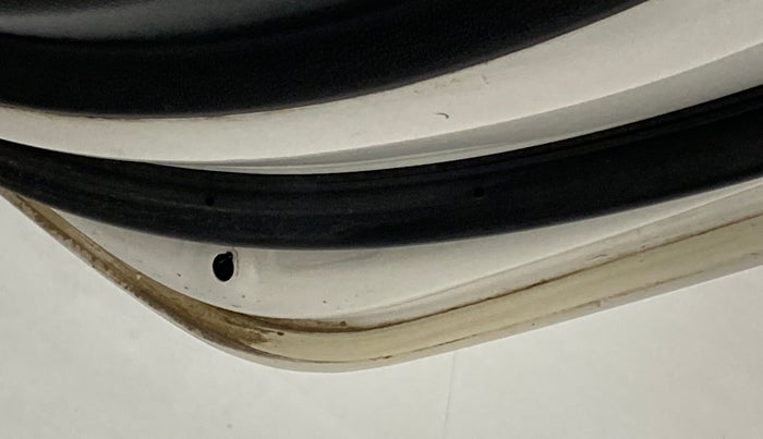2014 Hyundai Grand i10 ASTA 1.2 VTVT, Petrol, Manual, 81,104 km, Right rear door - Door Stopper rubber missing