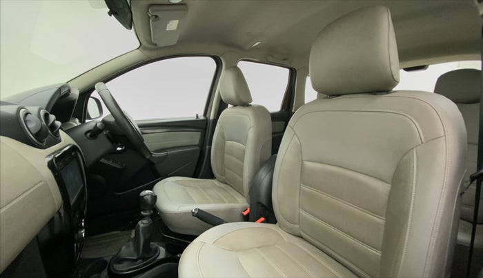 2015 Renault Duster 110 PS RXZ DIESEL OPT, Diesel, Manual, 93,407 km, Right Side Front Door Cabin