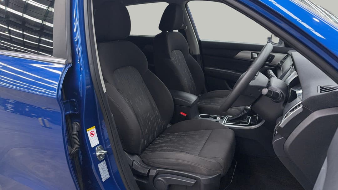 2020 Haval H2 Premium 2WD, Automatic, 53776 km, Right Side Front Door Cabin View