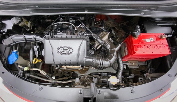 2010 Hyundai i10 ERA 1.1 IRDE, Petrol, Manual, 64,340 km, Engine Bonet View